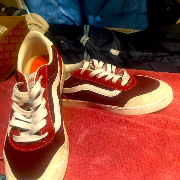 Vans Cruze Too size 12 red/burgundy men’s shoe, like new worn once, original box - Picture 4 of 4